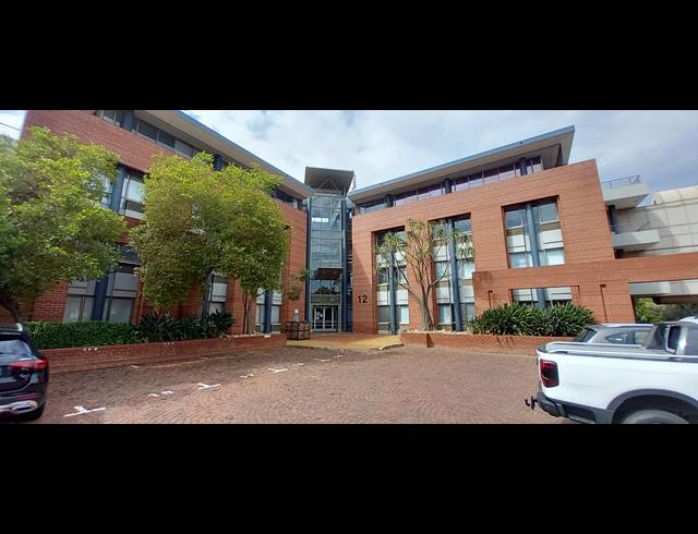 339M² OFFICE TO LET IN WOODMEAD
